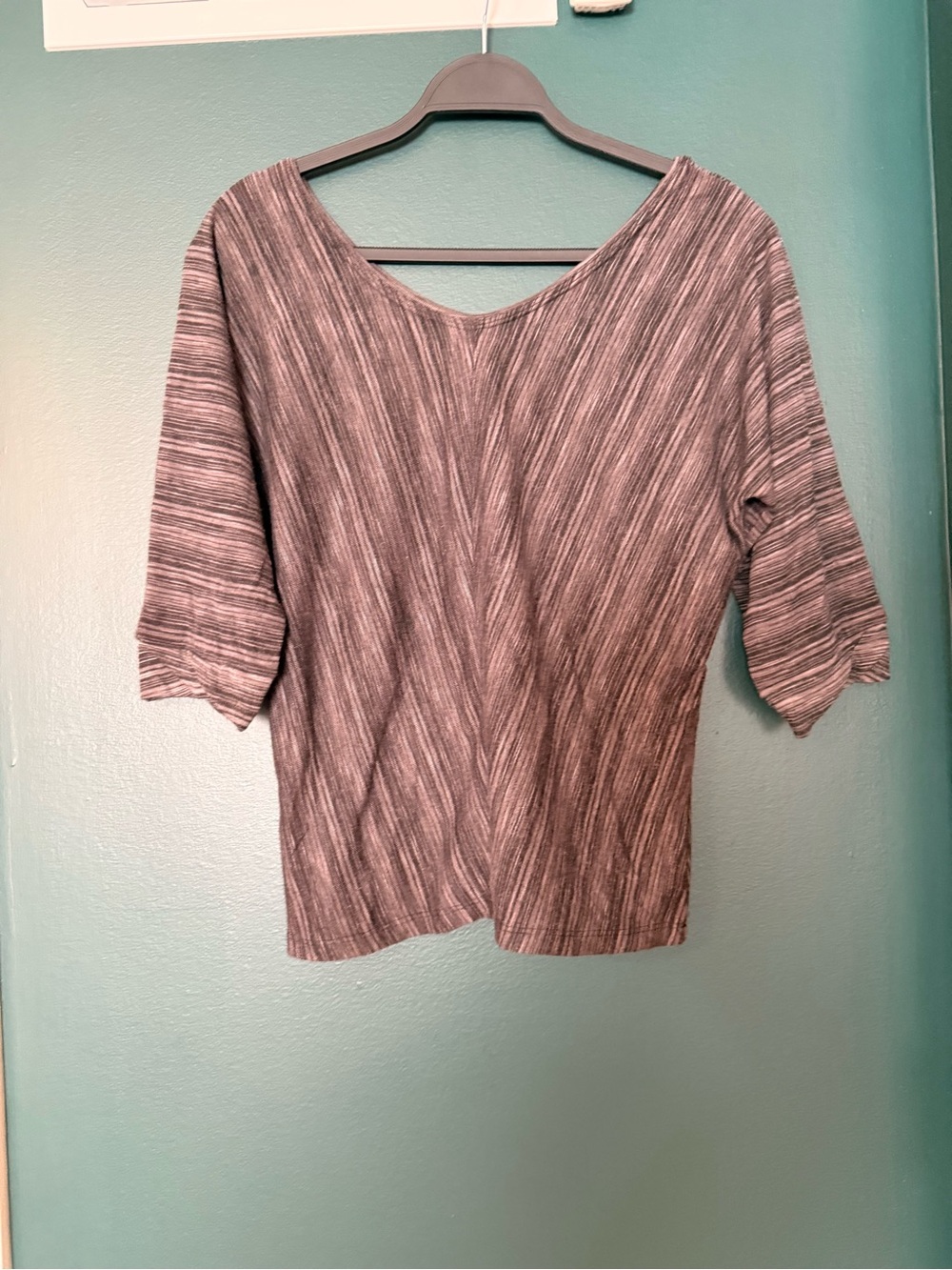 LOFT Heather Charcoal Gray Short Sleeve V-Neck Top
